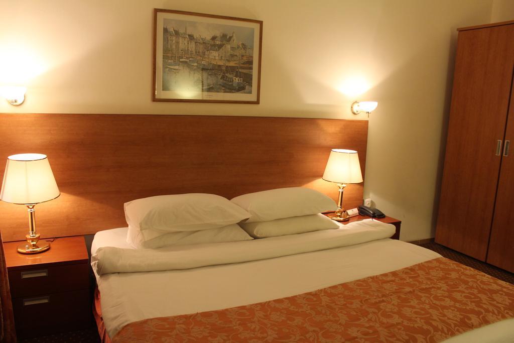 Al Fanar Palace Hotel And Suites Amman Eksteriør bilde