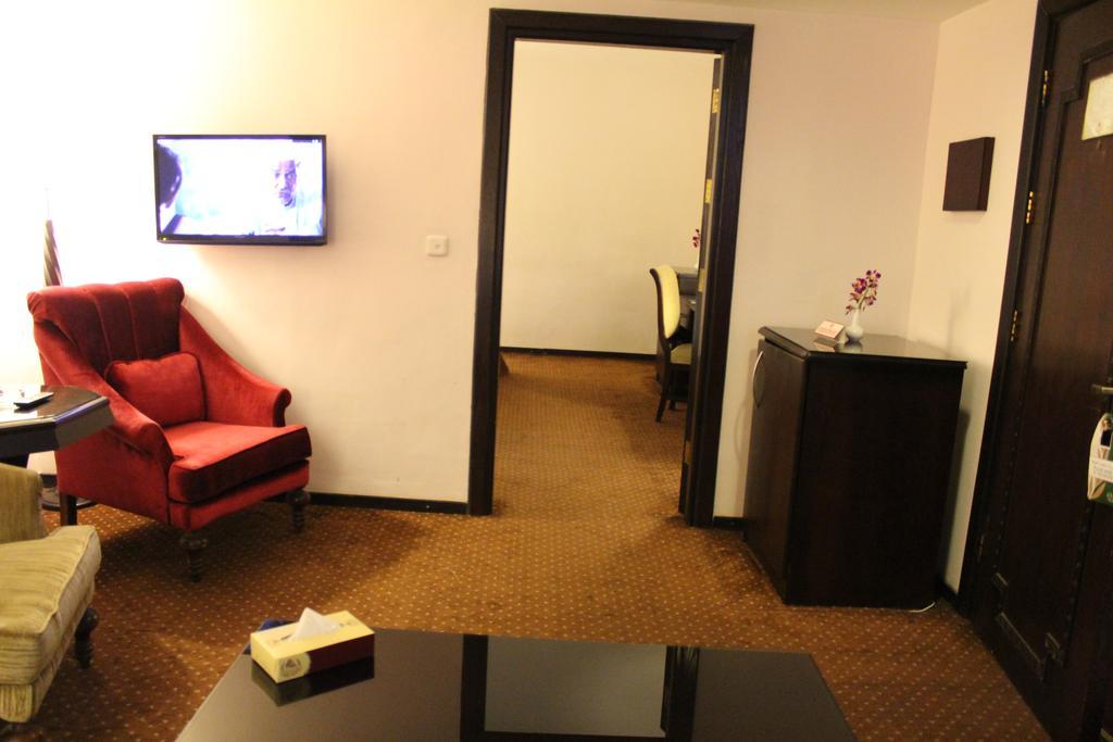Al Fanar Palace Hotel And Suites Amman Eksteriør bilde
