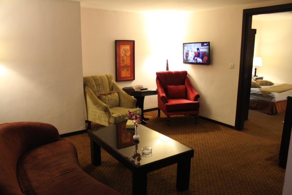 Al Fanar Palace Hotel And Suites Amman Eksteriør bilde