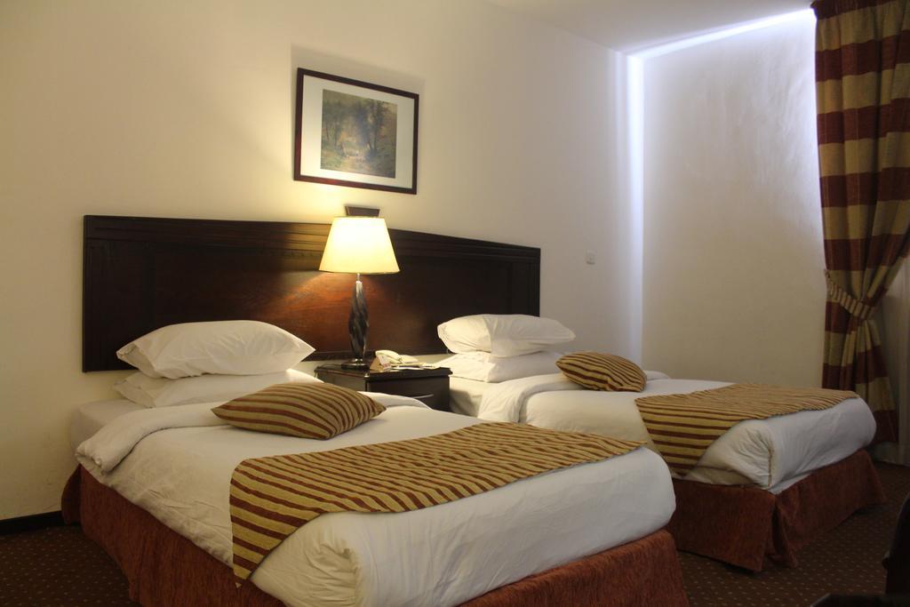 Al Fanar Palace Hotel And Suites Amman Eksteriør bilde