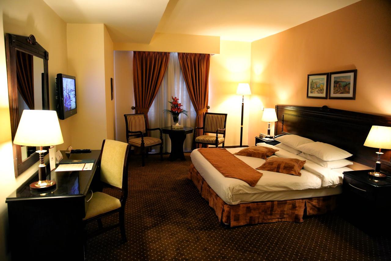 Al Fanar Palace Hotel And Suites Amman Eksteriør bilde